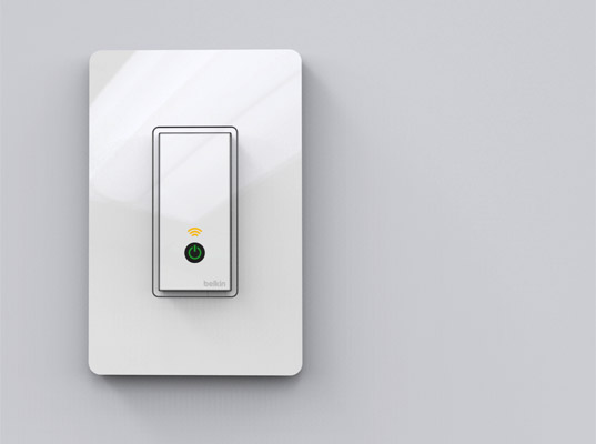 Belkin-WeMo-Remote-Light-Switch-CES-Consumer-Electronics-Show-2013