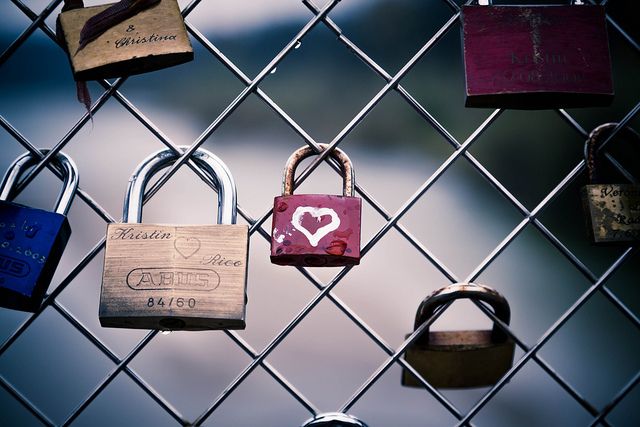 Lovelocksonfences