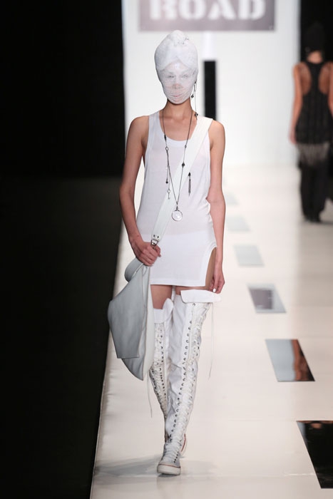 1363766009_gallery_b