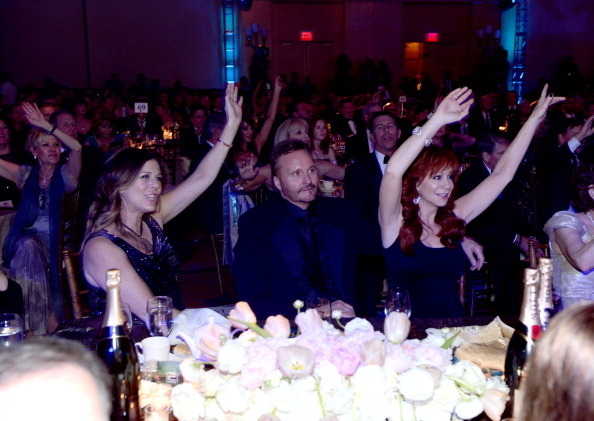 Celebrity Fight Night XIX - Inside