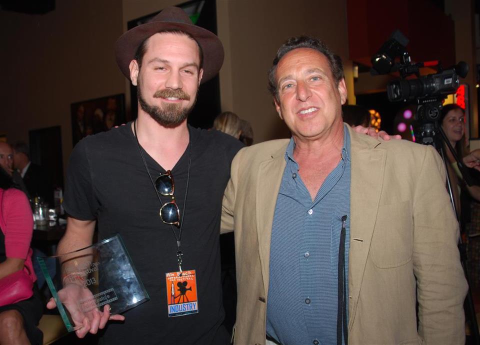 482785_10151536199894322_2121581690_n