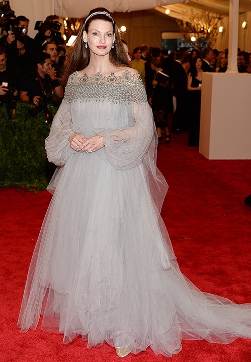 8c0e18d8-939c-46c1-b11e-4072aabbb724_LindaEvangelista