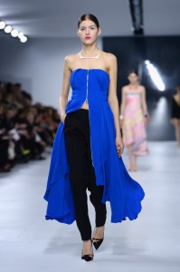 Dior+Cruise+Collection+2014+Runway+KeMpxsyRjxgx