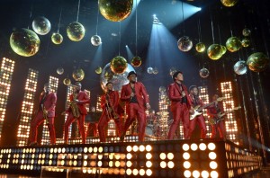 bruno_mars_performs_c_bbma_2013_650x430