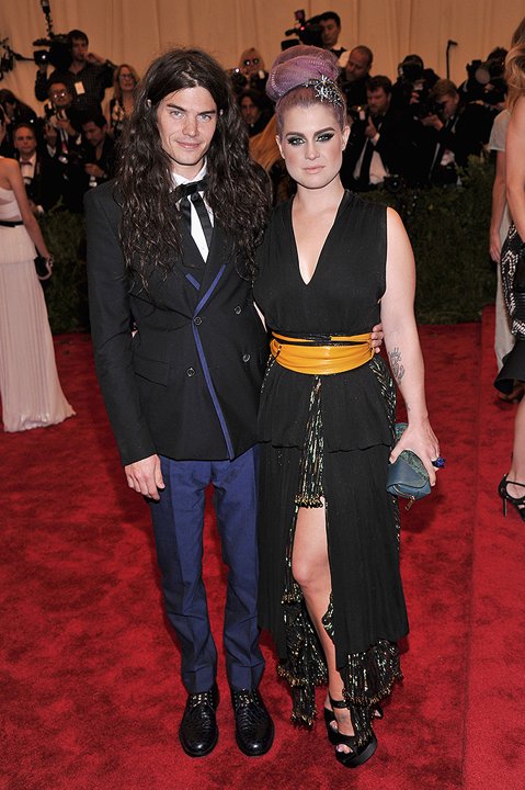 f214806b-85a9-4023-8f39-43c87ee6e1f3_KEllyOsbourne