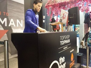 1461223_688683897823132_405178632_n