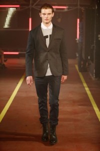 Reserved - Let's Fashion Party