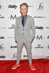 hbz-the-daily-front-row-alan-cumming